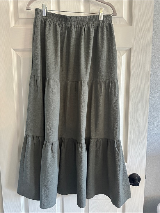 Wishlist Dresses & Skirts - Wishlist Tiered A-Line Midi Skirt in Sage Green